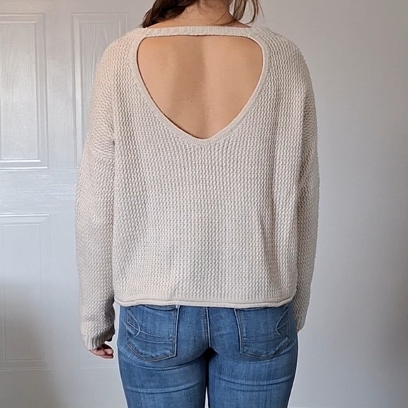 Longsleeve Beige Sweater - Picture 3 of 6